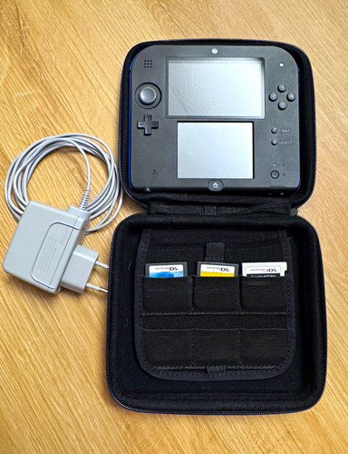 Nintendo 2ds schwarz - nintendo,