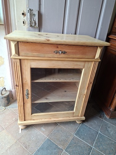 Kleine weichholzvitrine - kleine,