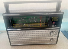 Vintage tragbares sowjetisches Transistor Radio VEF 206  für Sammler
