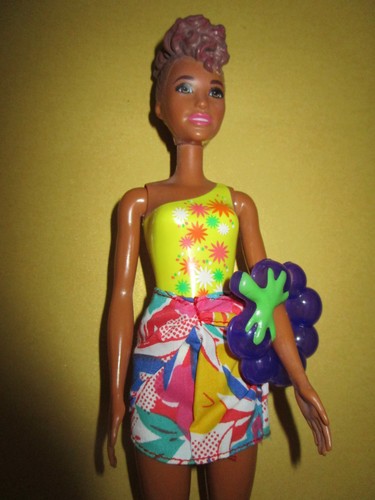 B1325 barbie mattel - b1325),
