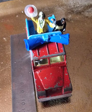 Land Rover 109 W.B. Corgi Toys