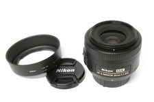 Nikon AF-S DX Nikkor  1,8 / 35