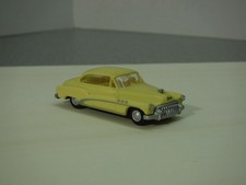 Buick Roadmaster Sedanette (1950-1953), gelb, Praline' H0 1:87