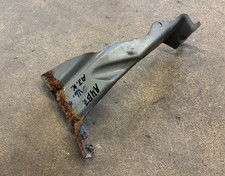 Kotflügelhalter links Audi A4 S4 B6 B7 LY9B Halter Kotflügel 8E0821135A