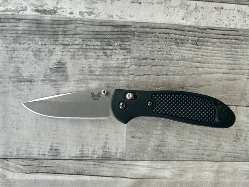 Benchmade 551 s30v griptilian - benchmade,