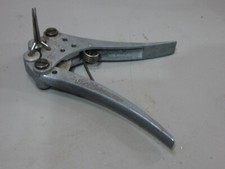 Hellermann Tyton Dreidornzange