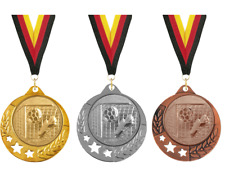 3er GROSSE FUßBALL Medaillen Lissabon Ø70mm / mit Band & Emblem Medaillen Set