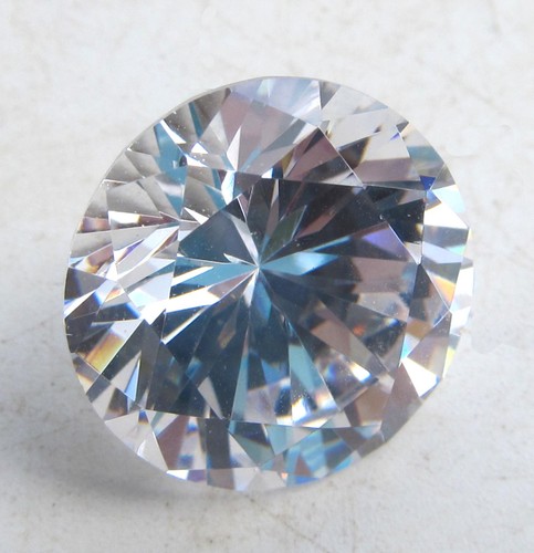 Zirkonia brillant schliff - zirkonia, im