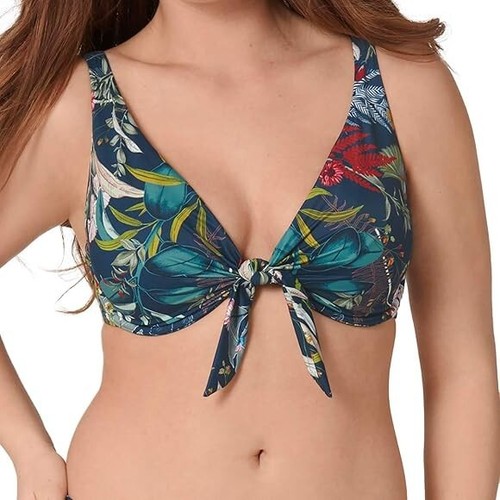 Triumph botanical leaf 02 - triumph,