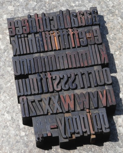 Alphabet holzbuchstaben - a-z,