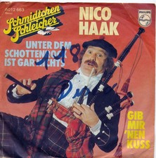 Unter dem Schottenrock ist gar