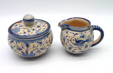 Antike Steingut Keramik Deckeldose und Kännchen- Blau-weiß-Malerei- bestoßen