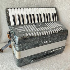 YAMAHA Akkordeon BASS 32