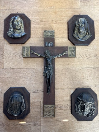Wand kruzifix holzkreuz mit - wand-kruzifix,