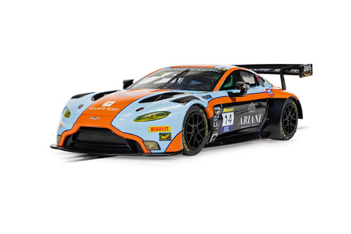 Aston martin gt3 - 1:32, vantage