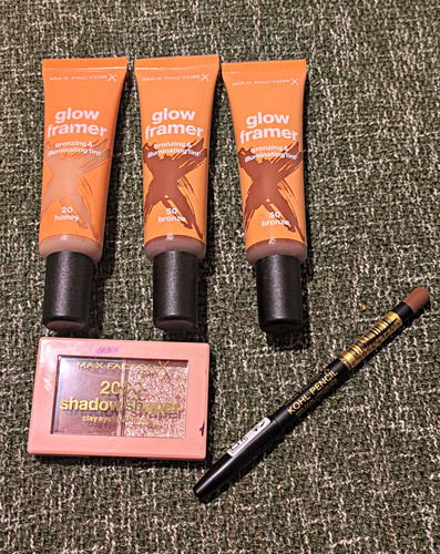 Max factor make - max, glow
