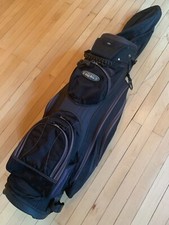 In Mainz: BagBoy Golftasche "Cool", 14 Divider schwarz akzeptable Gebrauchssp. B