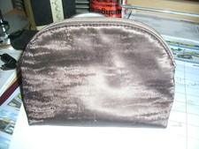 NEU Douglas Kosmetiktäschchen Beautytasche Schminktasche Aufbewahrung Make Up