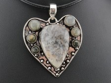 GJ69 DEND OPAL LABRADORIT HERZ