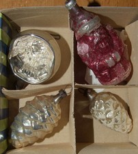 Konvolut 4 alte Christbaumkugeln Kugeln Glas Weihnachtsschmuck Weihnachten (2)