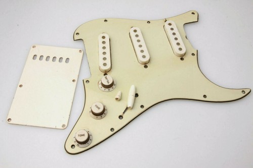 Aged pickguard ass - st-62',