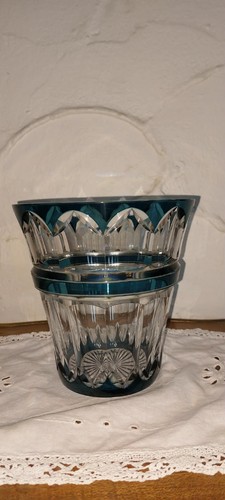 Art deco vase - clear,