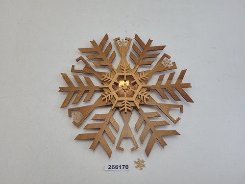 Fensterbild schneeflocke holz - schneeflocke,