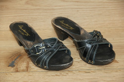 Schwarze mustang clogs leder - schwarze,