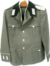 Uniform Jacke ähnl Wehrmacht  Gr. 44-52 Landser Feldbluse NVA DDR Film Effekten