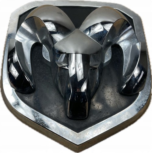 Dodge emblem 68140322aa - dodge,