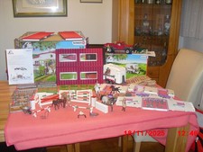 Schleich Horse Club Reiterhof 42344, Pick-up mit Hänger 42346 und mehr