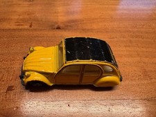 Maisto Modellauto Citroen 2CV Ente