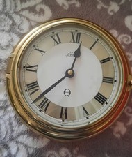 Schatz Quartz Messing Uhr