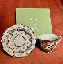 Meissen B-Form Kaffeetasse mit Untertasse,gestreute Blümchen1.Wahl,neu, OVP