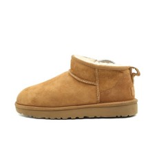 UGG Damen Classic Ultra Mini