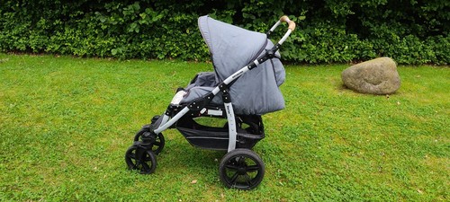 Ein kinderwagen - ein,