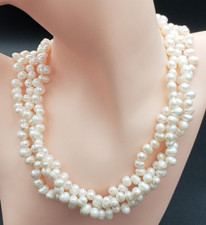 Vintage Perlen eingekreist