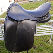 Dressursattel 18 Zoll, FIT 3