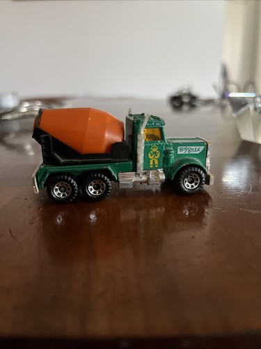 Matchbox peterbilt - matchbox,