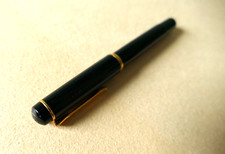 Alter PELIKAN Füllfederhalter