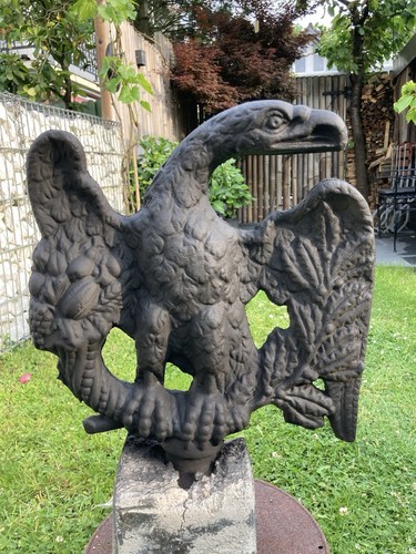 Adler auf eiche mit sockel - adler,