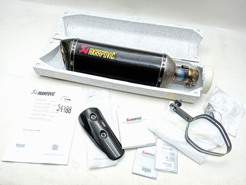 AKRAPOVIC
