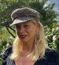 Exklusive Schiebermütze Schirmmütze Mütze Original Cavalli Material Gr. M