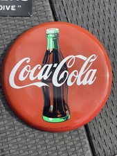 Tolles Emailschild Coca Cola mit der Colaflasche Durchmesser ca. 30 cm TOP