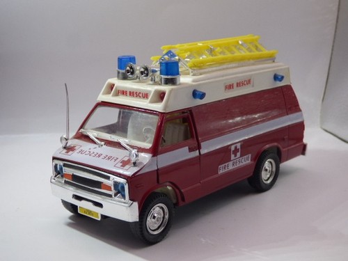 Polistil dodge van - polistil, 1:34