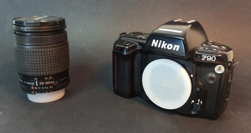 Nikon f90 35mm kamera - 35mm, zoom