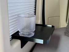 Ablage für Heckfenster im