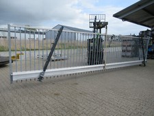 Industrietor Platztor Heras 8,60m freitragend Hoftor Tor