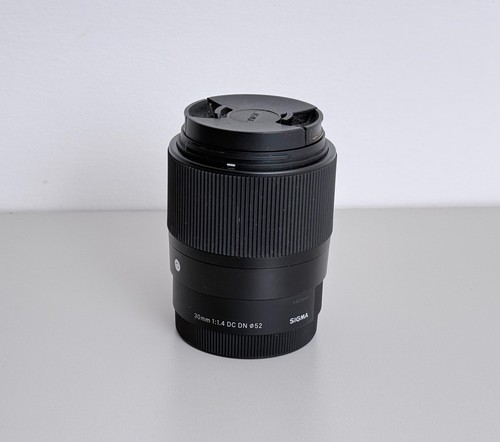 Sigma 30mm dc - f/1.4,