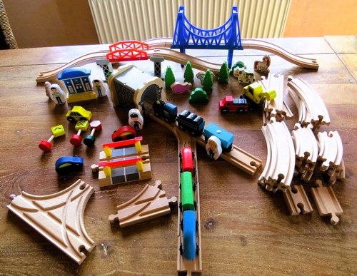 Konvolut holzeisenbahn mit - konvolut,
